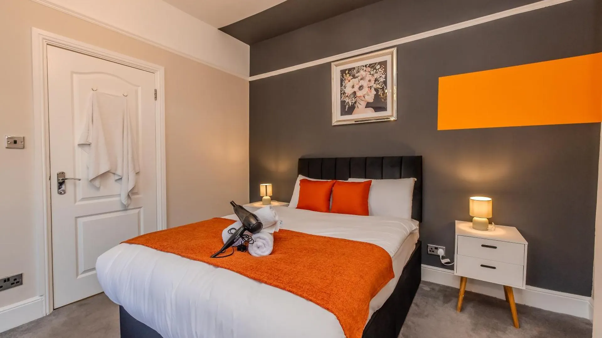 2 Bedroom Morden Flat Next To Brighton Beach & Shopping Center Storbritannien